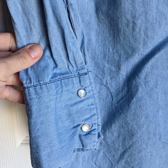 CASTRO JEANS🔥 Denim Chambray Western Button-up Top Embroidered Quotes 6 Euro 38 - Picture 5 of 8